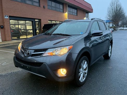 Used 2015 Toyota RAV4 Limited image 1