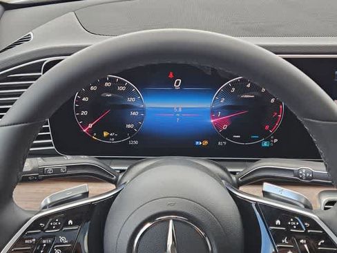 Used 2026 Mercedes-Benz GLE 350 4MATIC image 34