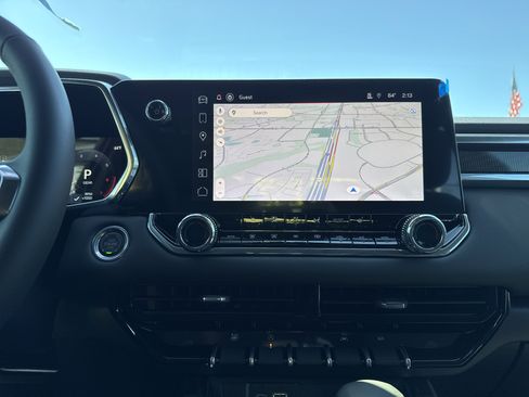 New 2026 GMC Canyon Elevation w/ Convenience Package image 25