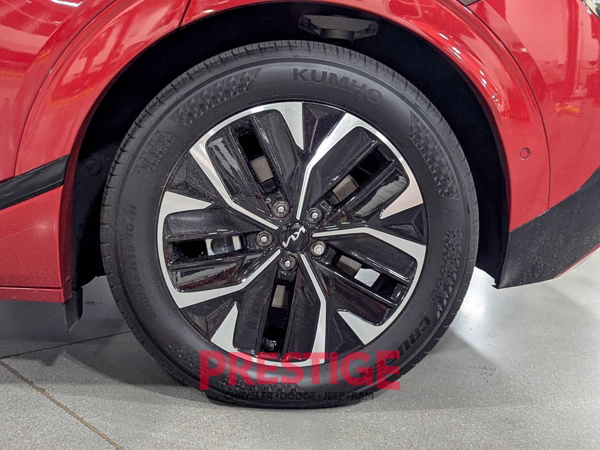 Used 2024 Kia EV6 GT-Line RWD image 12