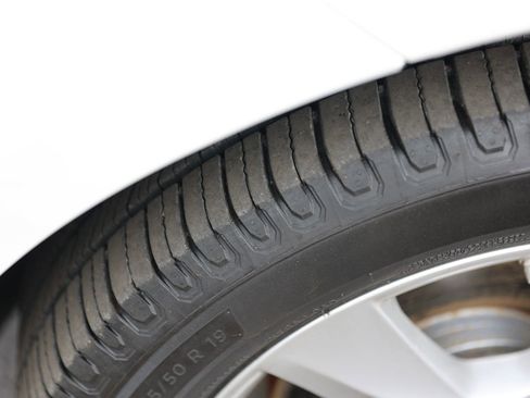 Used 2018 Mercedes-Benz GLE 350 4MATIC image 13