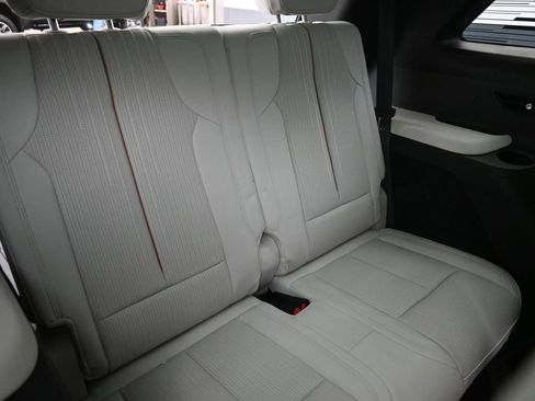 Used 2026 Cadillac Vistiq Luxury w/ LPO, Floor Liner Package image 10