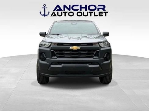 Used 2023 Chevrolet Colorado W/T w/ WT Convenience Package II RWD image 2