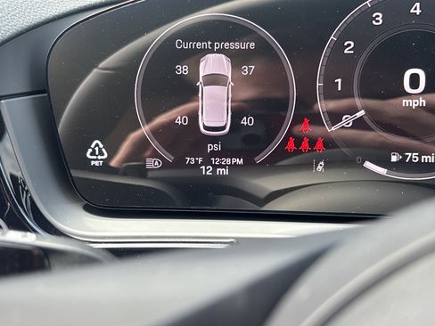 New 2026 Porsche Cayenne AWD/4WD image 13