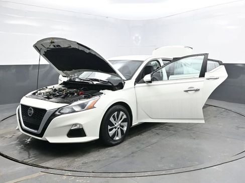 Used 2021 Nissan Altima 2.5 S image 34