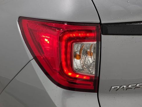 Used 2021 Honda Passport Sport image 32