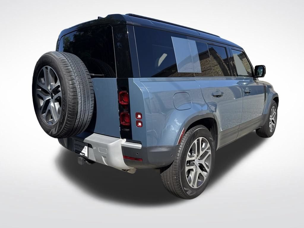 Certified 2025 Land Rover Defender 110 S AWD/4WD image 5