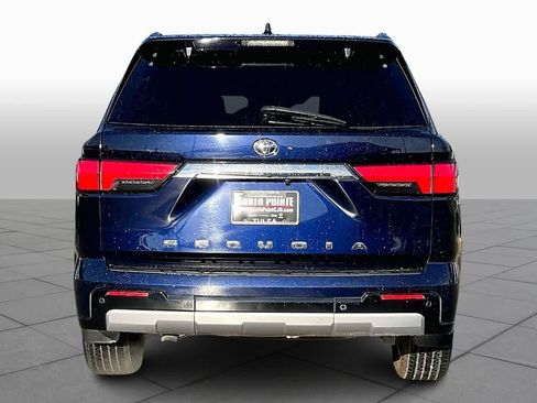 Used 2023 Toyota Sequoia Limited image 4