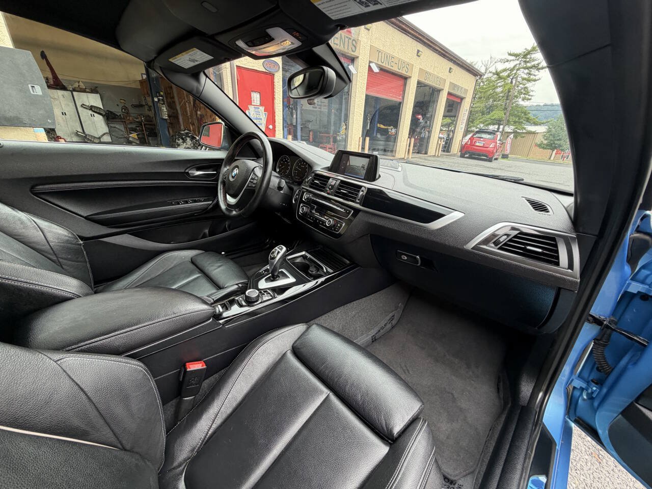 Used 2020 BMW 230i xDrive Convertible w/ Convenience Package AWD/4WD image 37