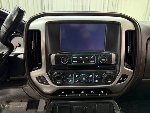 Used 2018 GMC Sierra 2500 SLT AWD/4WD image 12