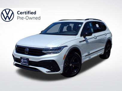 Certified 2023 Volkswagen Tiguan SE R-Line