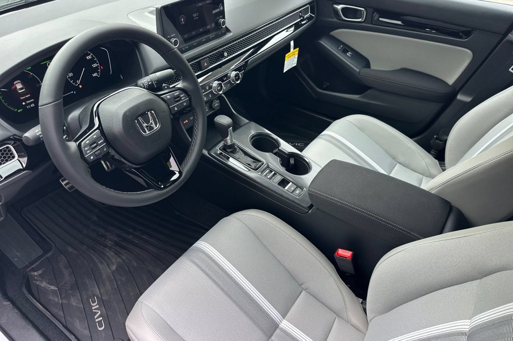 Used 2026 Honda Civic Sport image 3