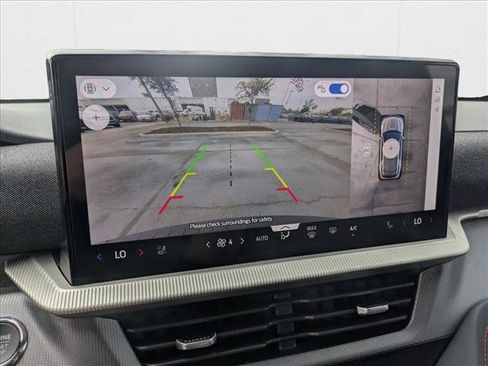 New 2025 Ford Explorer ST-Line image 12