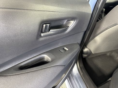 Used 2024 Toyota Corolla LE FWD image 17