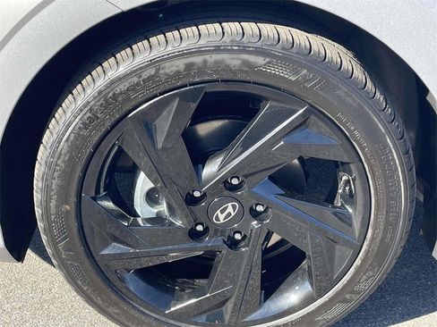 New 2026 Hyundai Elantra Sport image 5