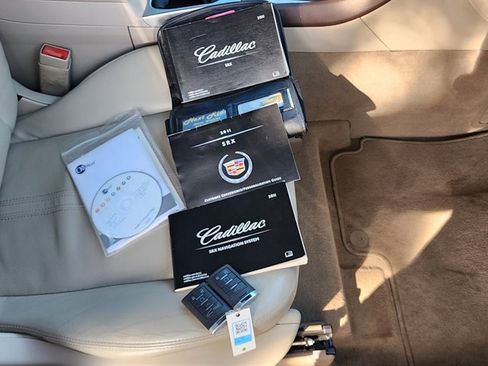 Used 2011 Cadillac SRX Performance image 25