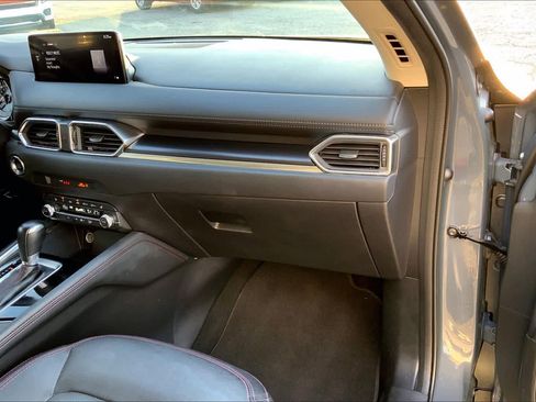 Used 2024 MAZDA CX-5 Carbon Edition image 18