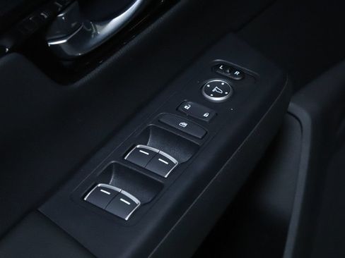 Used 2025 Honda CR-V Sport Touring image 17