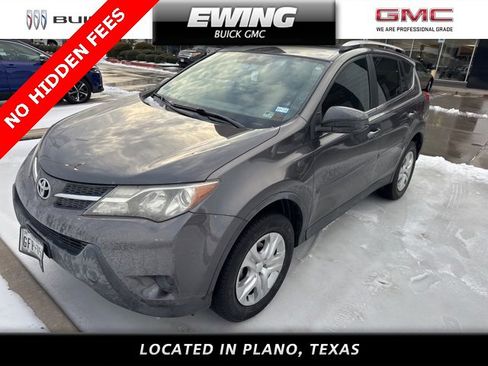 Used 2015 Toyota RAV4 LE image 6