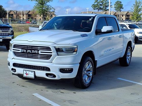 Used 2024 RAM 1500 Laramie image 3