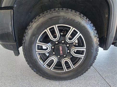 Certified 2022 GMC Sierra 2500 AT4 w/ Gooseneck/5TH Wheel Package image 32