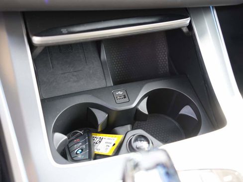 Certified 2022 BMW X5 xDrive45e w/ Executive Package image 22