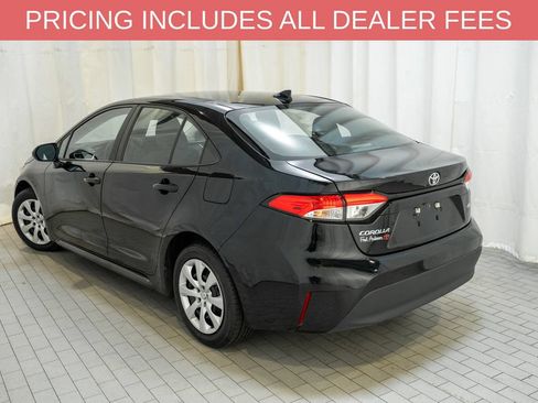 Certified 2024 Toyota Corolla LE FWD image 3