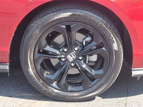 Used 2025 Honda Accord SE image 8