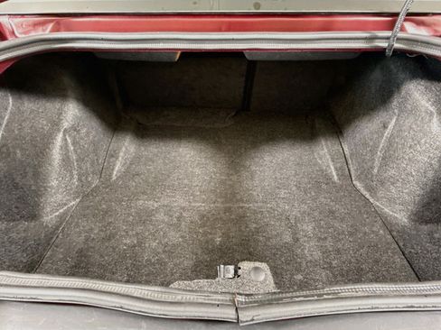 Used 2022 Dodge Challenger GT RWD image 33