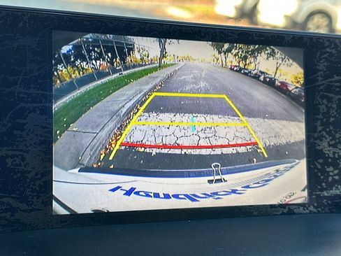 Used 2015 Lexus NX 300h AWD image 25