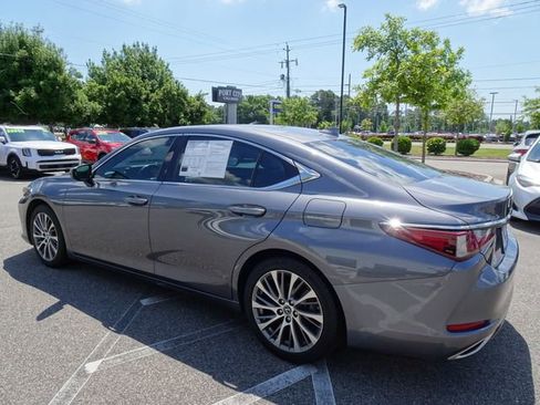 Used 2019 Lexus ES 350 w/ Premium Package FWD image 6