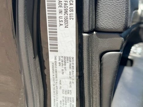 Certified 2022 Jeep Grand Cherokee Laredo X AWD/4WD image 29