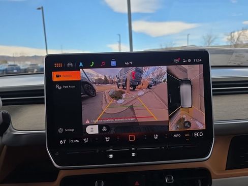 New 2025 Volkswagen ID. Buzz 1st Edition image 19