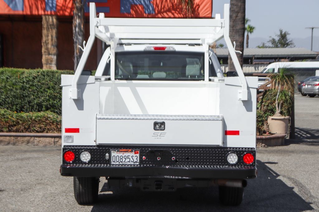 Used 2022 Ford F250 XL w/ Power Equipment Group RWD image 7