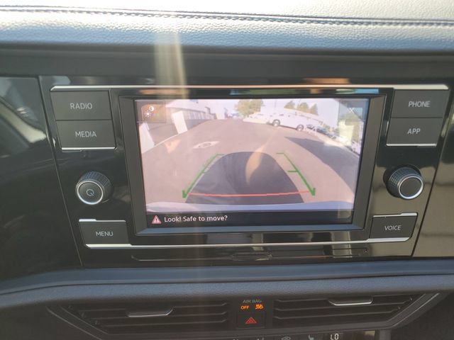 Certified 2024 Volkswagen Jetta SE w/ Panoramic Sunroof Package FWD image 35