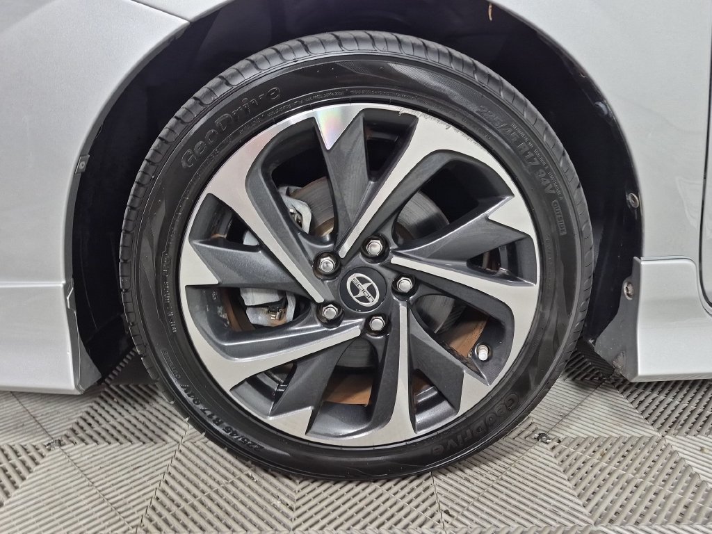 Used 2016 Scion iM FWD image 29