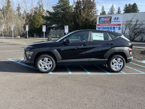 New 2026 Hyundai Kona SE AWD/4WD image 2