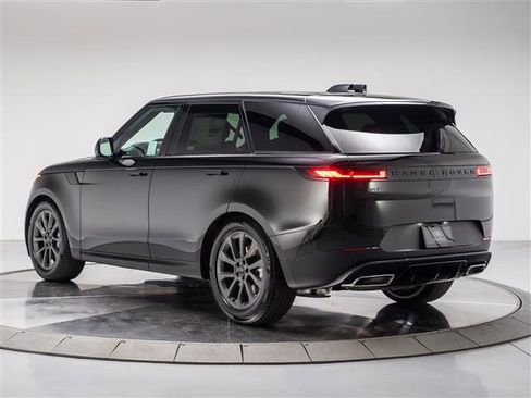 New 2026 Land Rover Range Rover Sport SE image 3