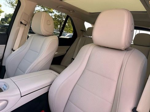 Used 2025 Mercedes-Benz GLE 450e 4MATIC image 20