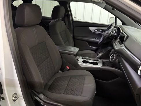 Used 2019 Chevrolet Blazer LT image 27