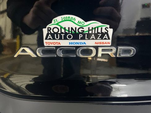 Used 2024 Honda Accord EX image 43