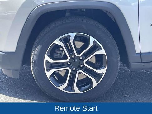 Certified 2023 Jeep Compass Limited AWD/4WD image 12
