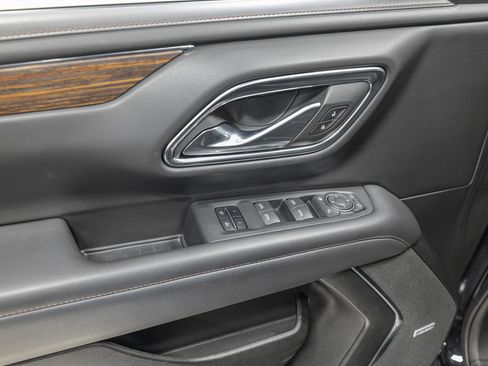 Used 2023 Chevrolet Tahoe High Country w/ Premium Package 2 image 13