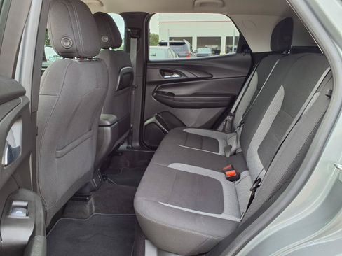 Used 2023 Chevrolet TrailBlazer LT w/ Convenience Package AWD/4WD image 25