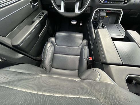 Used 2024 Toyota Tundra Platinum image 13