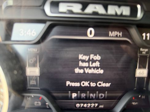 Used 2022 RAM 1500 Laramie AWD/4WD image 20