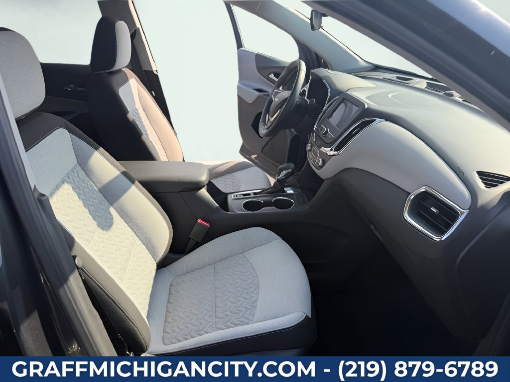 Used 2023 Chevrolet Equinox LT w/ Driver Convenience Package AWD/4WD image 34