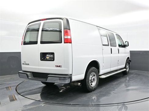 Used 2024 GMC Savana 2500 w/ Driver Convenience Package image 6