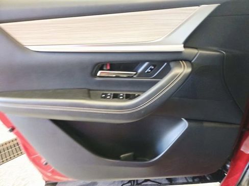 Certified 2025 MAZDA CX-90 3.3 Turbo w/ Preferred Package image 33