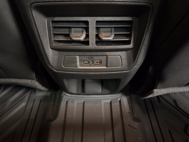 Used 2024 Chevrolet Colorado ZR2 w/ ZR2 Convenience Package III AWD/4WD image 29